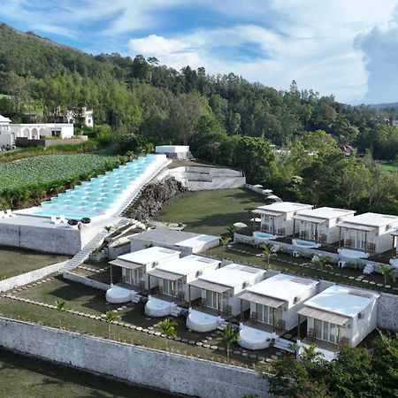 Cinze Villas And Hot Spring Kubupenlokan Exterior photo